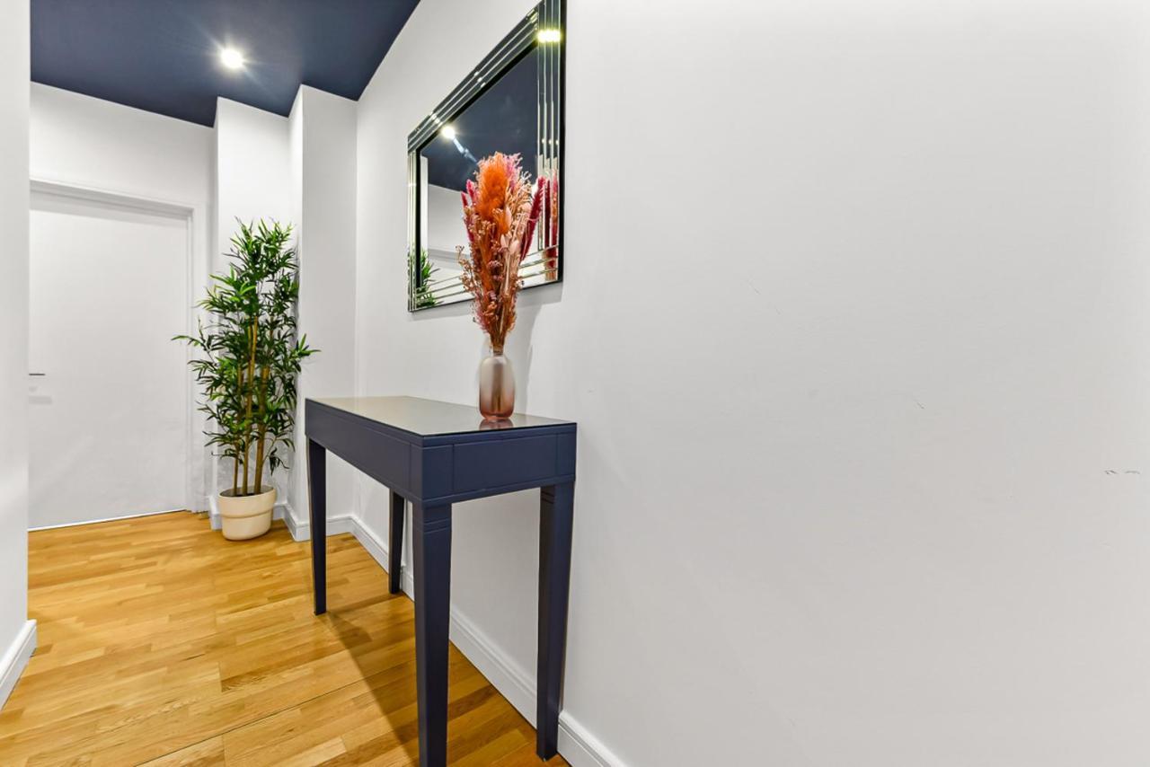 Spacious Contemporary 2 Bed Flat, Central Лондон Экстерьер фото